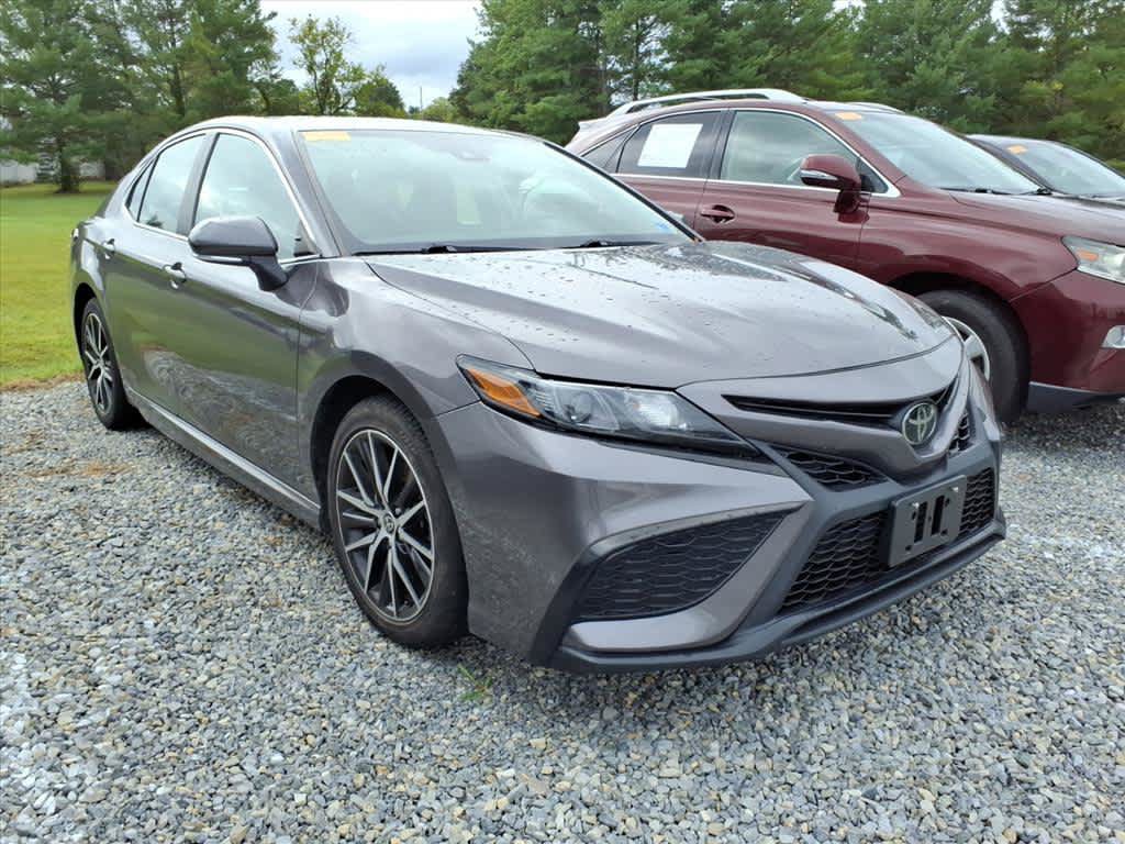 Used 2023 Toyota Camry SE FWD image 13