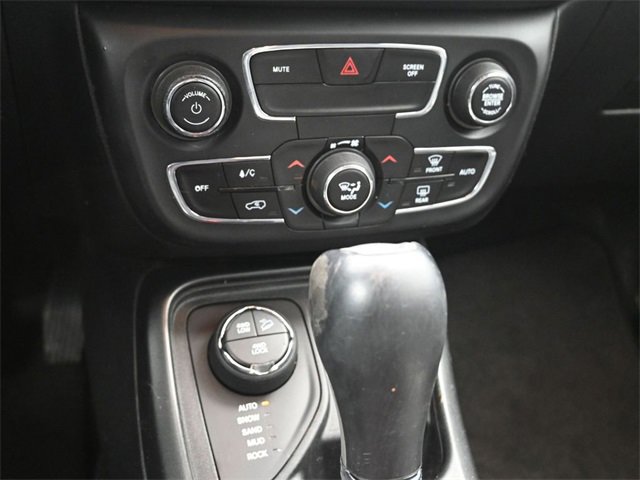 Used 2019 Jeep Compass Trailhawk image 25