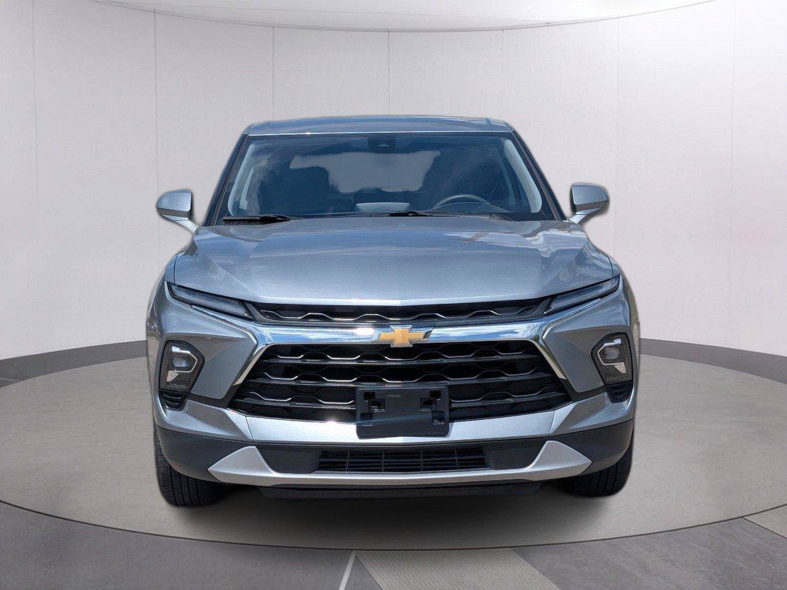 Used 2025 Chevrolet Blazer LT AWD/4WD image 10