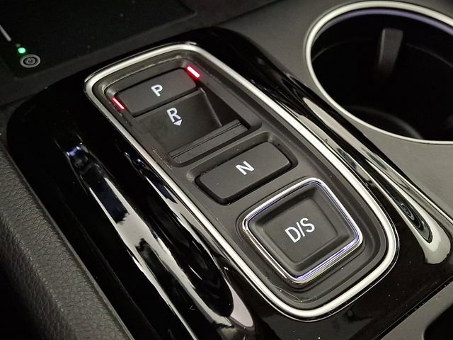 Used 2025 Honda Pilot Touring image 18
