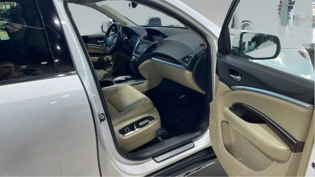 Used 2020 Acura MDX SH-AWD image 10