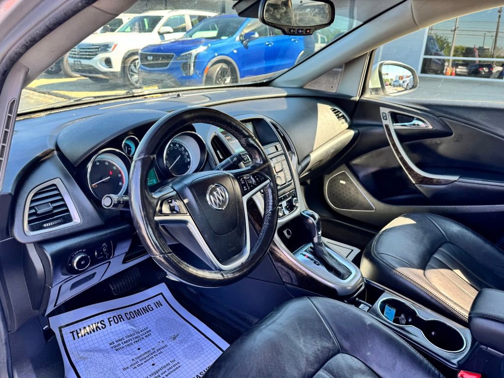 Used 2012 Buick Verano Leather FWD image 3