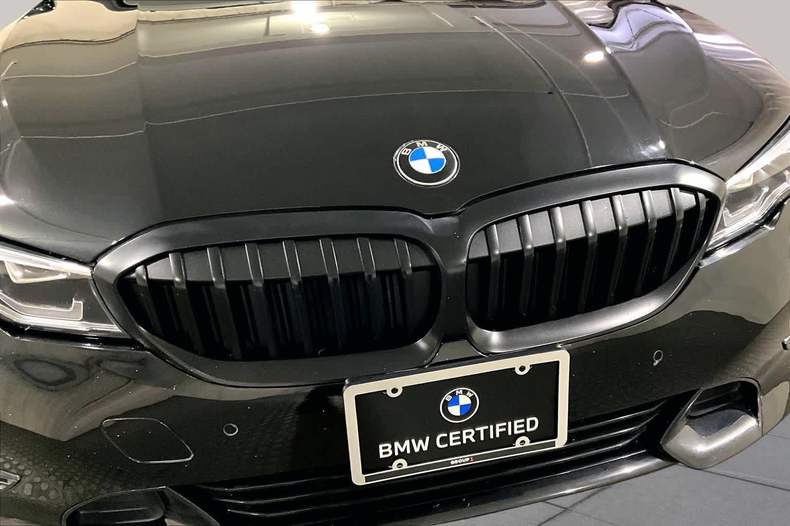 Used 2022 BMW 330i xDrive Sedan w/ Premium Package 2 AWD/4WD image 31