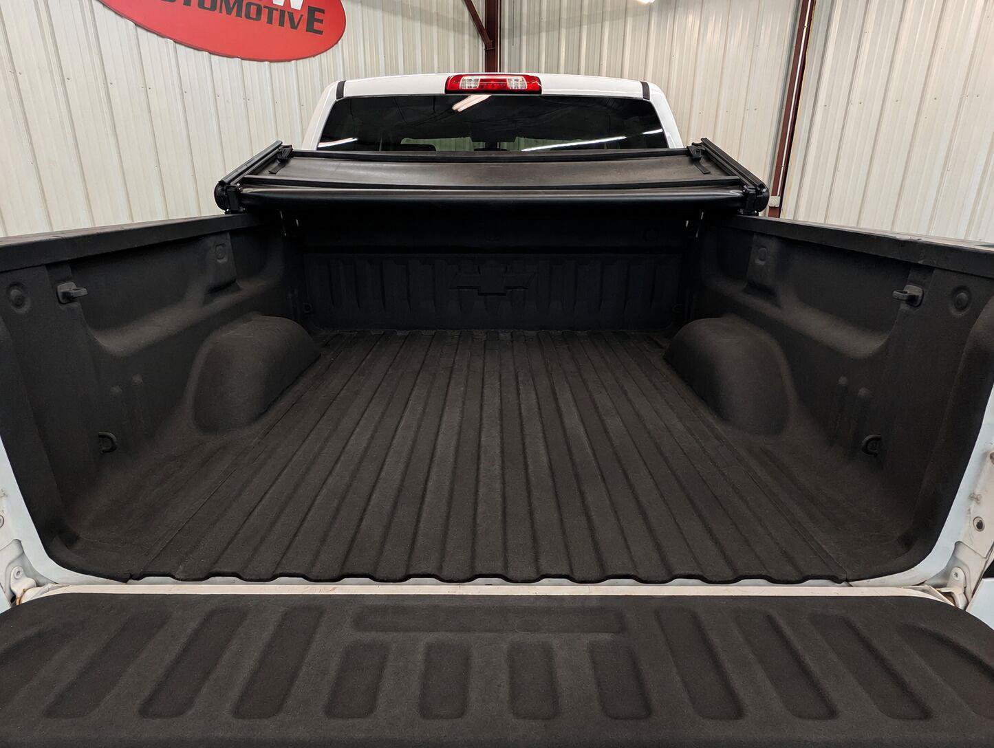 Used 2015 Chevrolet Silverado 1500 LT AWD/4WD image 41