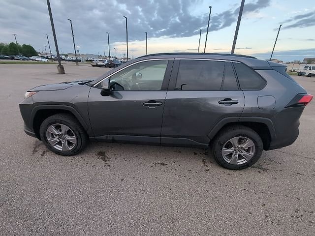 Used 2025 Toyota RAV4 XLE w/ Convenience Package image 9
