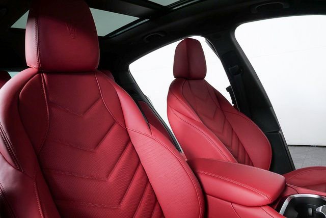 New 2026 Maserati Grecale Trofeo image 23