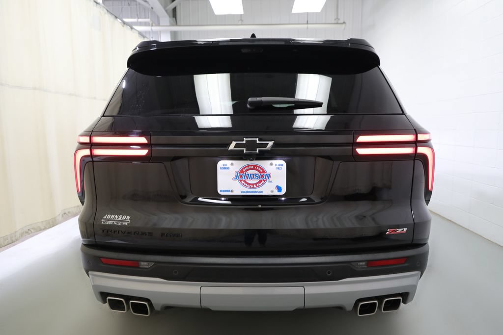 Used 2024 Chevrolet Traverse Z71 w/ Enhanced Driving Package AWD/4WD image 22