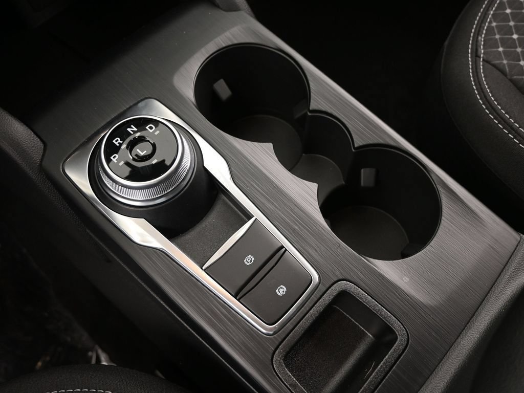 New 2025 Ford Escape Active w/ Tech Pack #1 AWD/4WD image 9