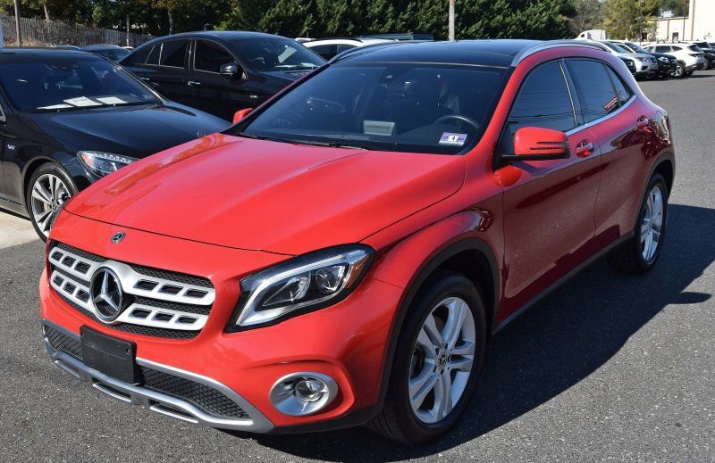 Used 2019 Mercedes-Benz GLA 250 4MATIC image 2