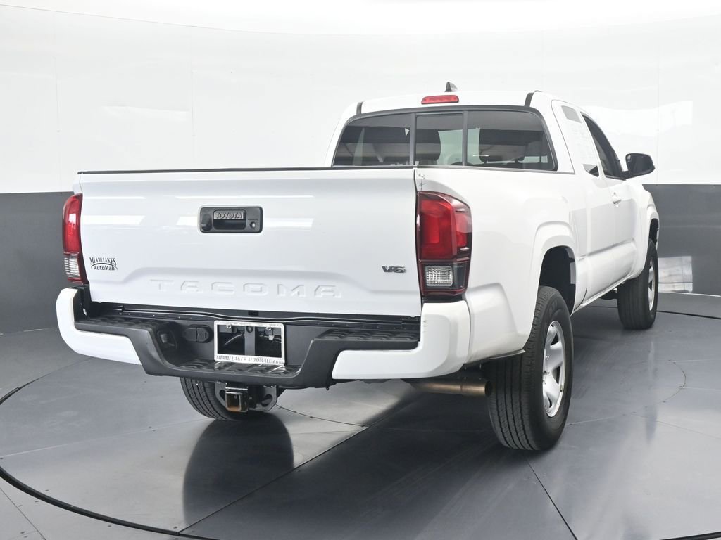 Used 2022 Toyota Tacoma SR image 5