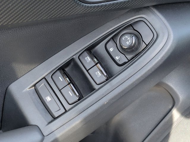 Used 2024 Subaru Crosstrek 2.0i Premium image 13