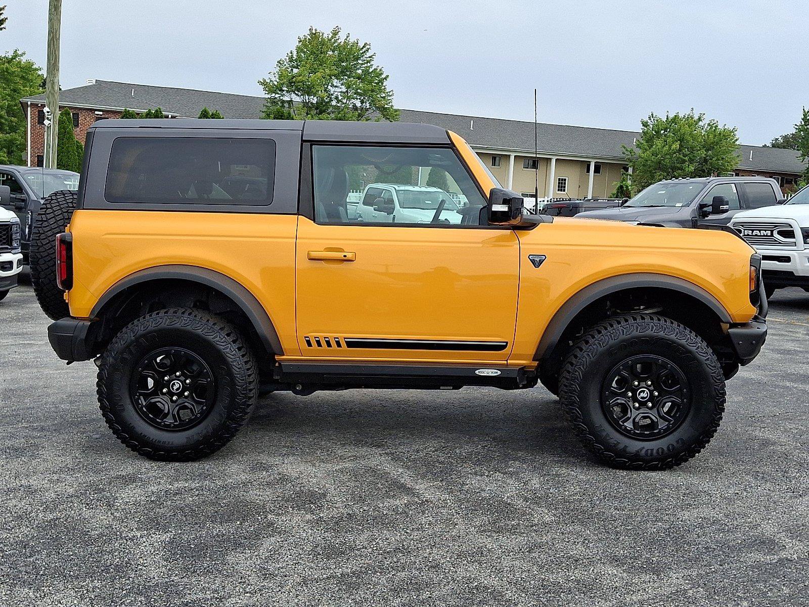 Certified 2021 Ford Bronco First Edition AWD/4WD image 8
