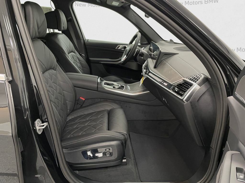 New 2026 BMW X5 xDrive40i AWD/4WD image 13