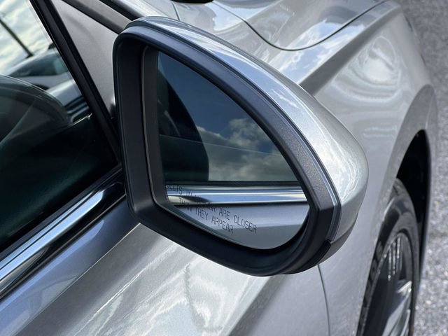 Used 2022 Volkswagen Jetta SE image 25