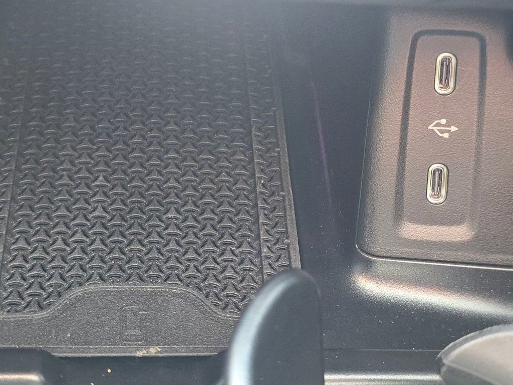 Certified 2026 Mercedes-Benz GLC 300 4MATIC image 34