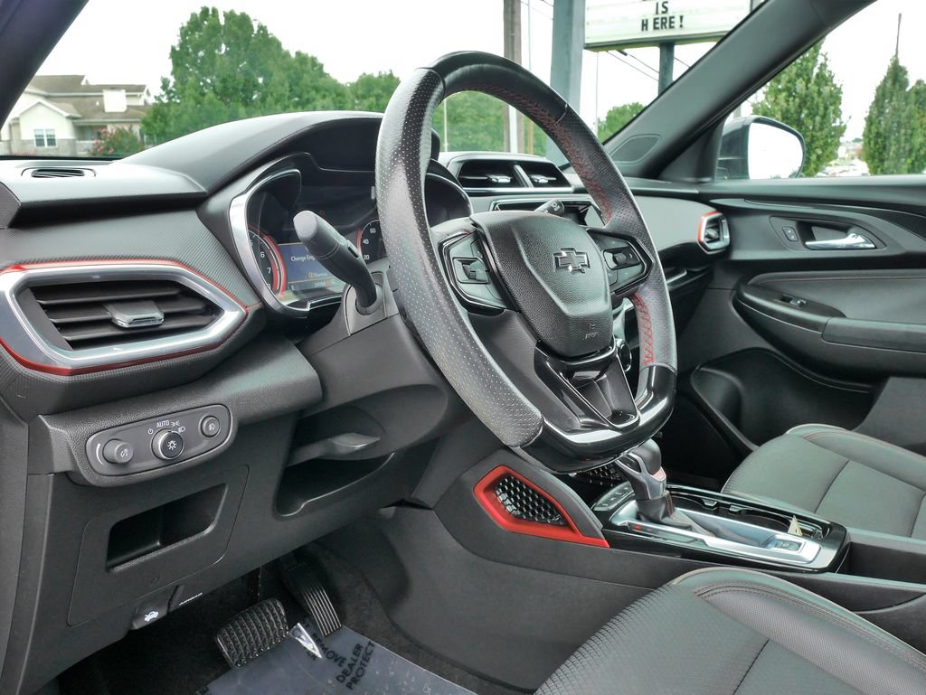 Used 2021 Chevrolet TrailBlazer RS w/ Technology Package AWD/4WD image 22