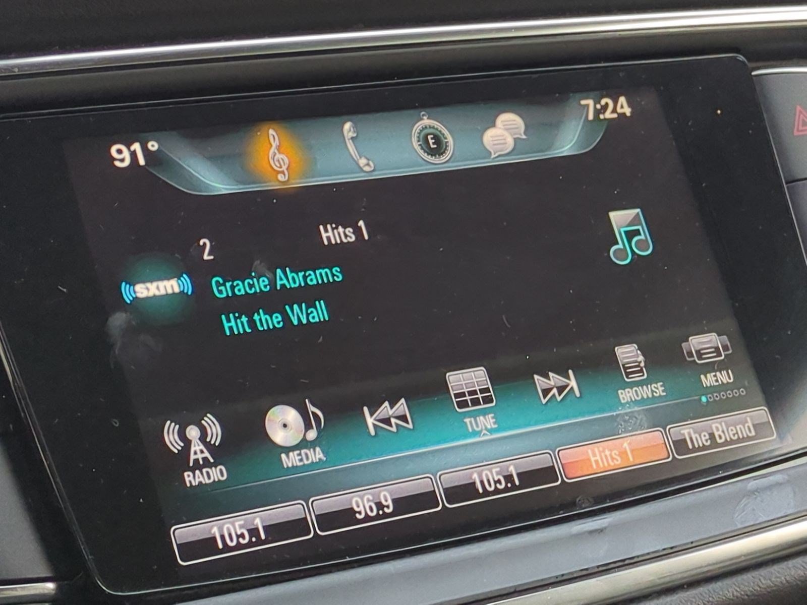 Used 2018 Buick Enclave Premium AWD/4WD image 21