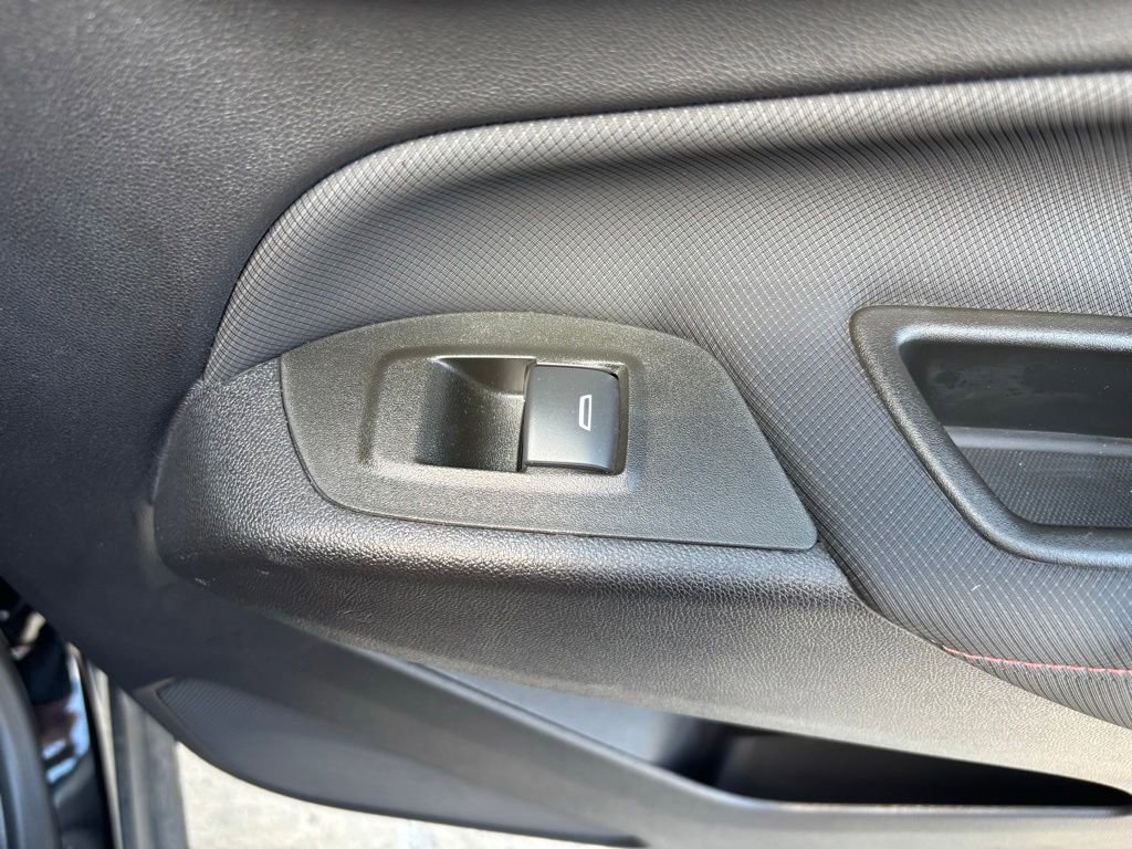 Used 2024 Chevrolet Equinox RS AWD/4WD image 18