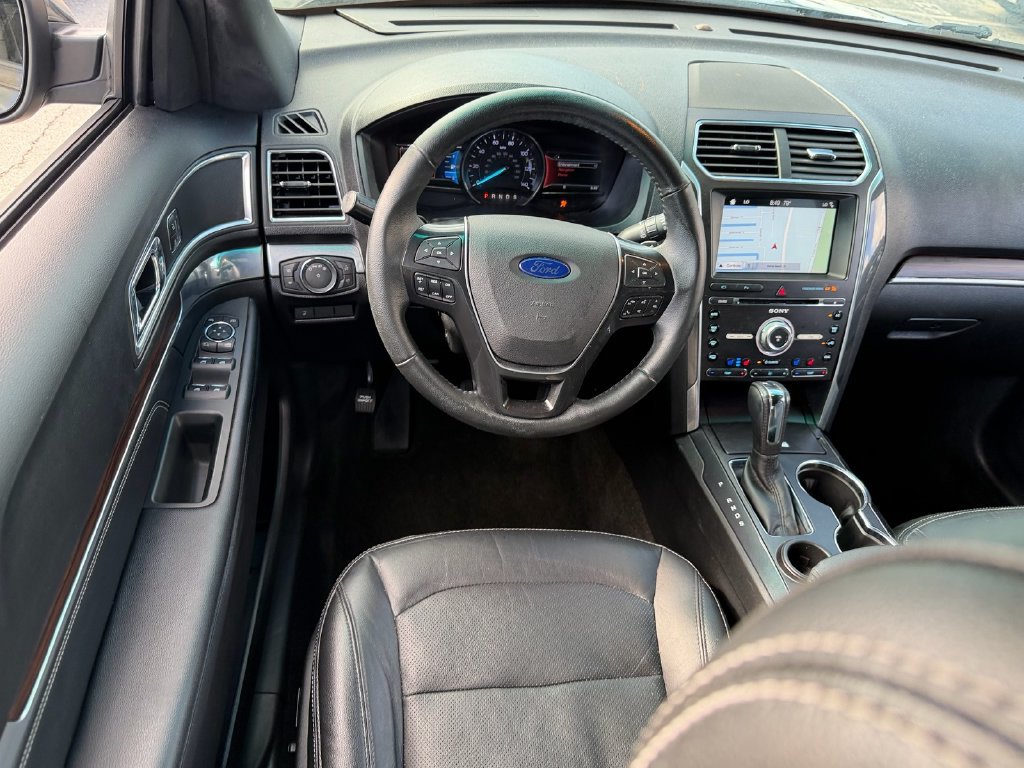 Used 2017 Ford Explorer Limited FWD image 13