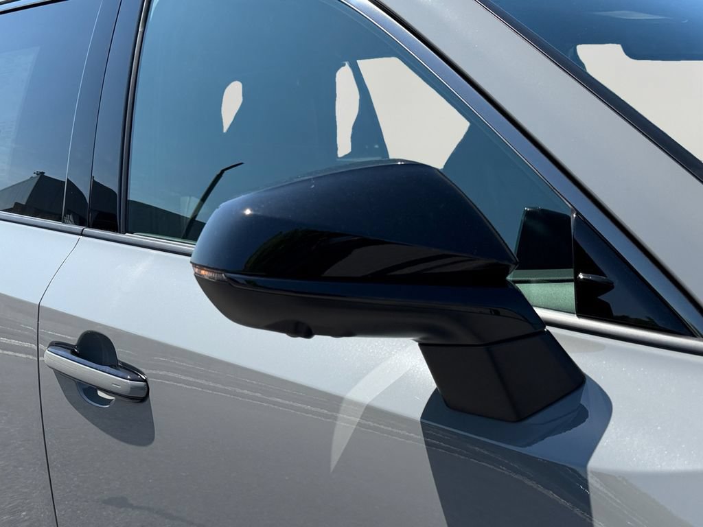New 2026 Lexus TX 500h AWD image 25