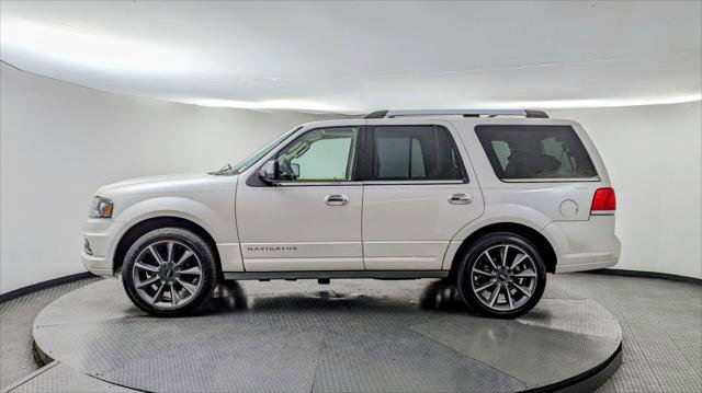 Used 2017 Lincoln Navigator Reserve image 3