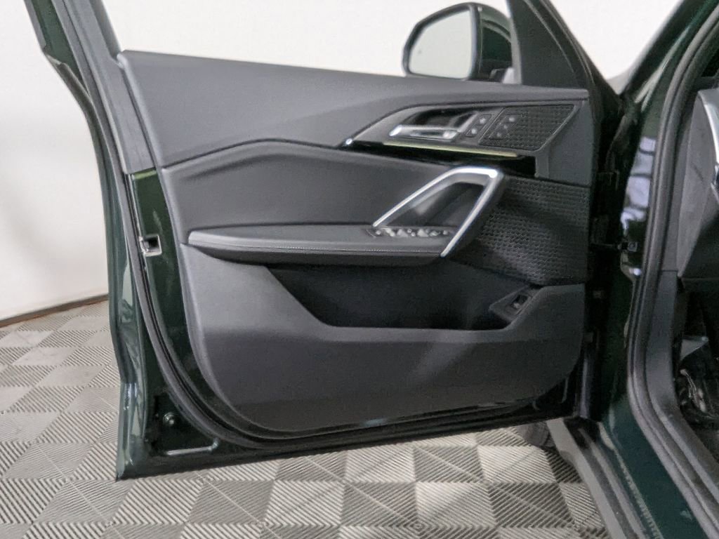 Certified 2023 BMW X1 xDrive28i w/ Convenience Package image 16