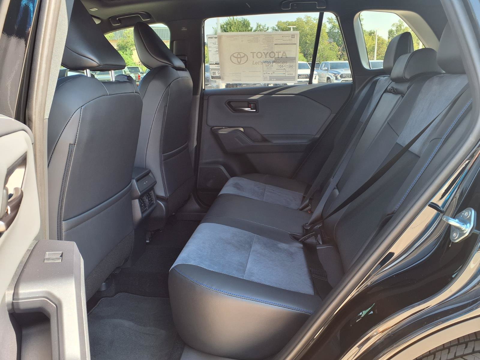 New 2026 Toyota RAV4 XSE w/ Panoramic Sun Roof Package AWD/4WD image 24