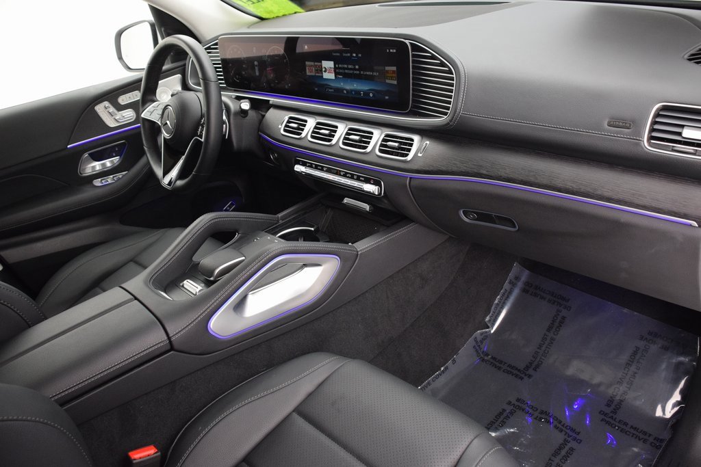 Certified 2025 Mercedes-Benz GLS 450 4MATIC image 15