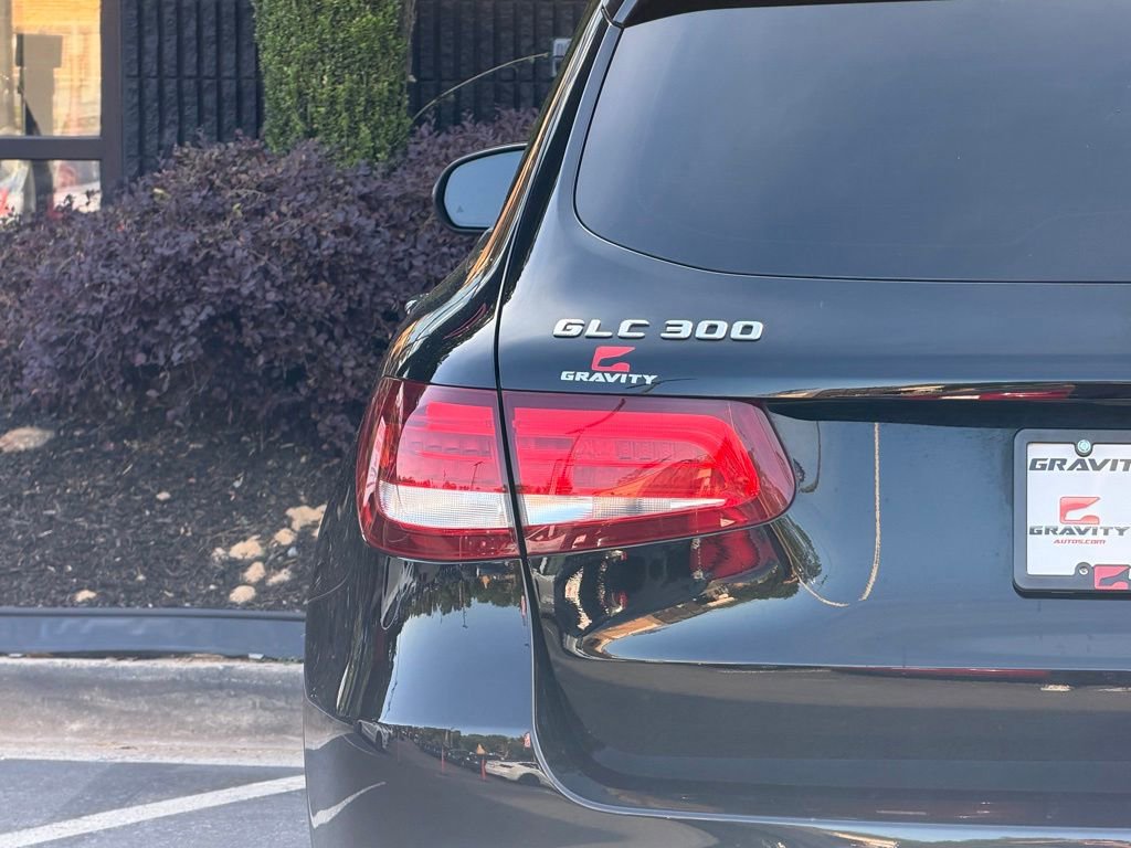 Used 2019 Mercedes-Benz GLC 300 4MATIC image 15