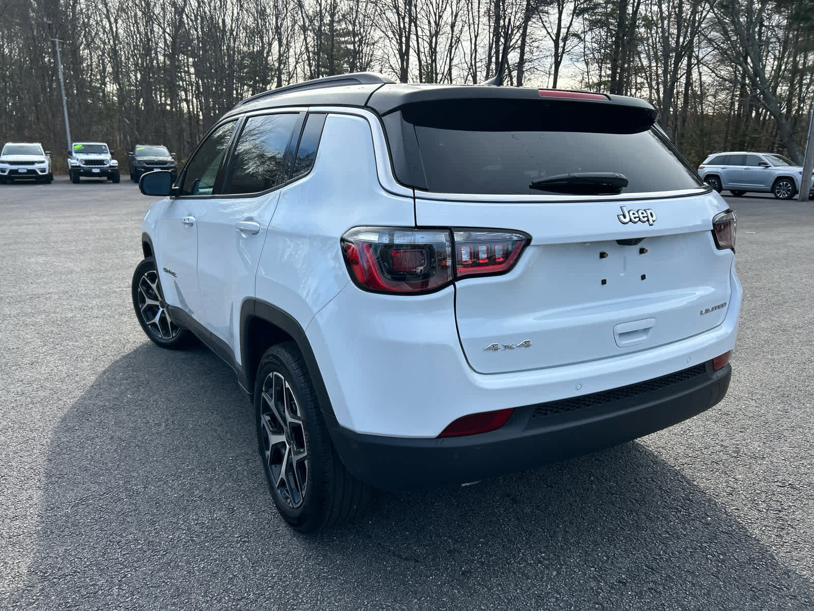 New 2026 Jeep Compass Limited image 10