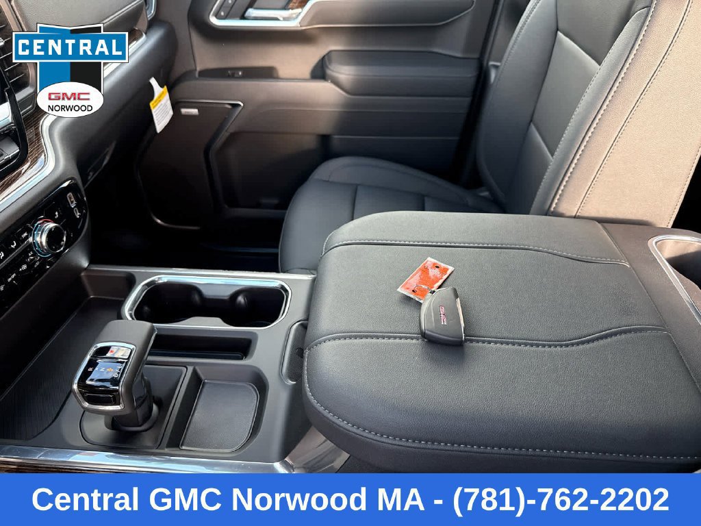 New 2026 GMC Sierra 1500 Elevation w/ Elevation Premium Package AWD/4WD image 22