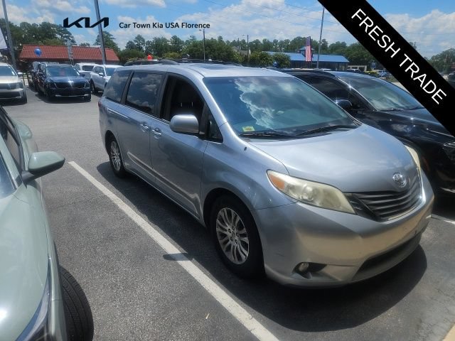 Used 2013 Toyota Sienna XLE