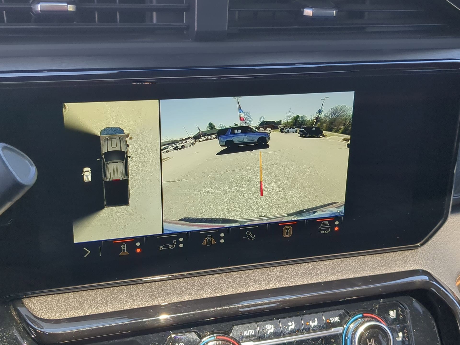 Used 2025 GMC Sierra 2500 AT4 w/ AT4 Premium Plus Package image 16