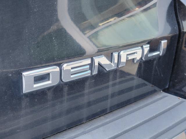 Used 2016 GMC Yukon Denali w/ Open Road Package AWD/4WD image 7