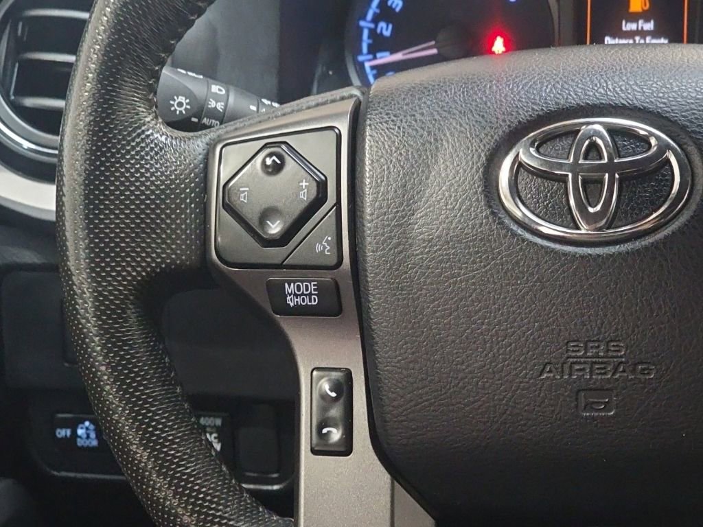 Used 2023 Toyota Tacoma TRD Sport w/ Black Out Package (TMS) image 21