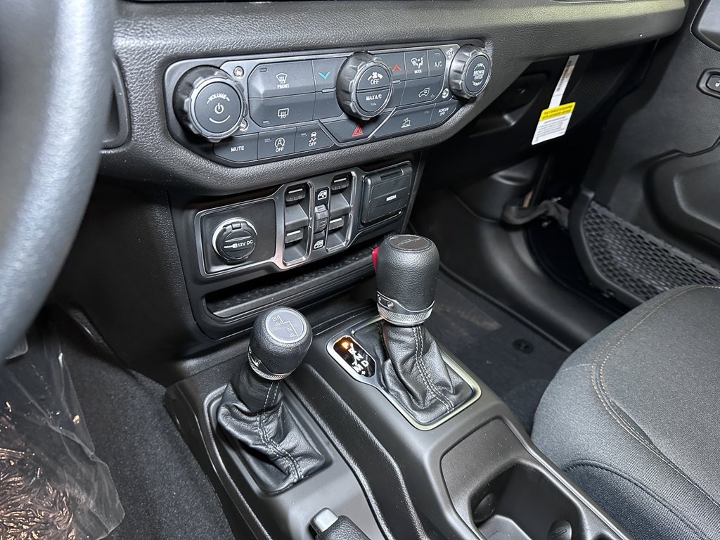 New 2026 Jeep Gladiator Sport AWD/4WD image 20