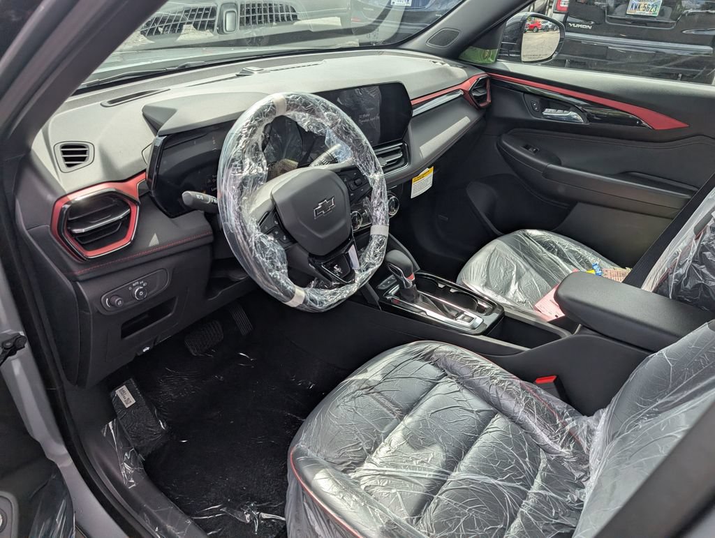 New 2026 Chevrolet TrailBlazer RS w/ Convenience Package AWD/4WD image 13