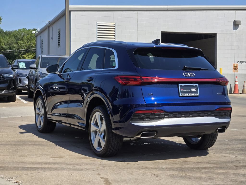 Certified 2025 Audi Q5 Premium Plus w/ Premium Plus AWD/4WD image 11