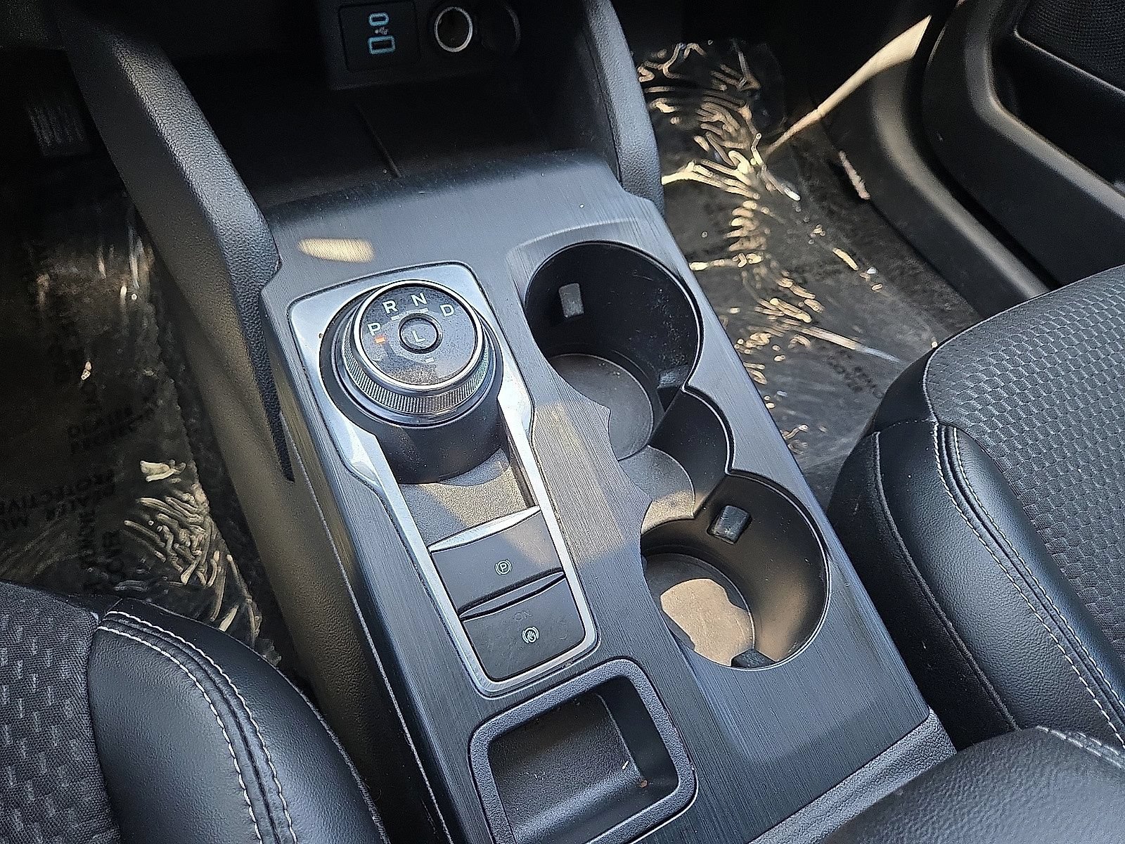 Used 2023 Ford Escape SE FWD image 30