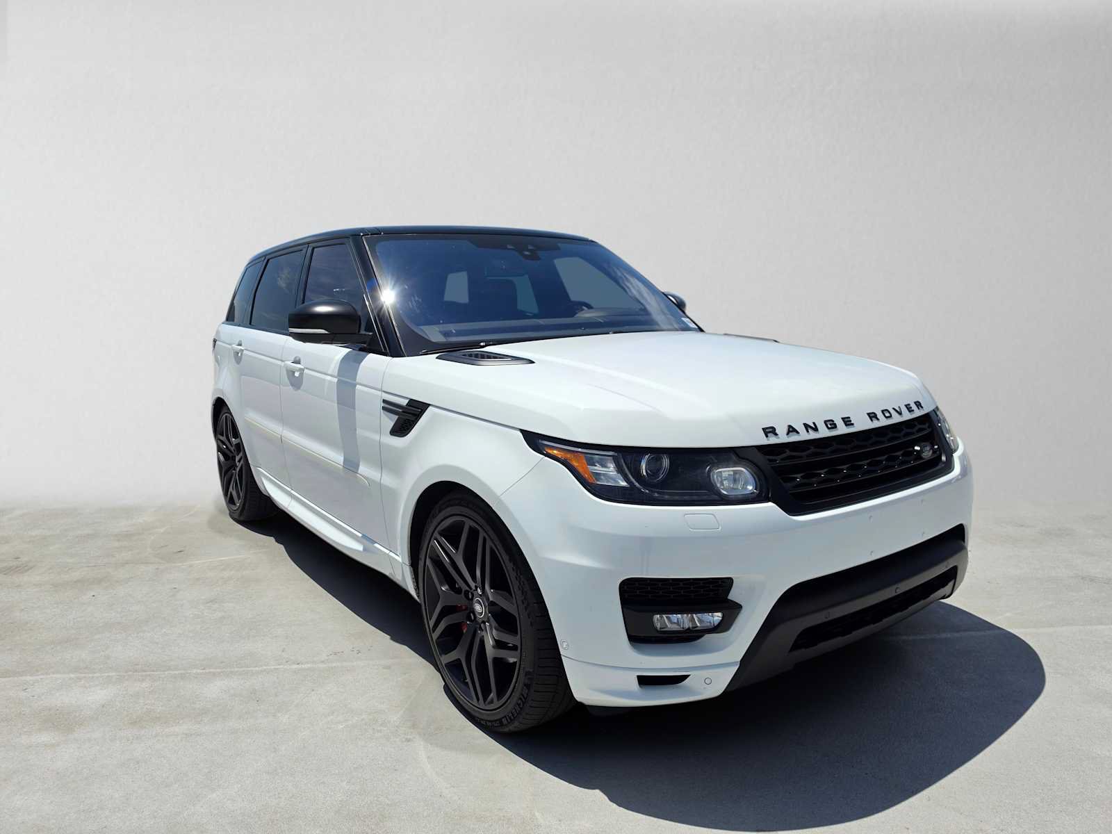 Used 2017 Land Rover Range Rover Sport Autobiography AWD/4WD image 12