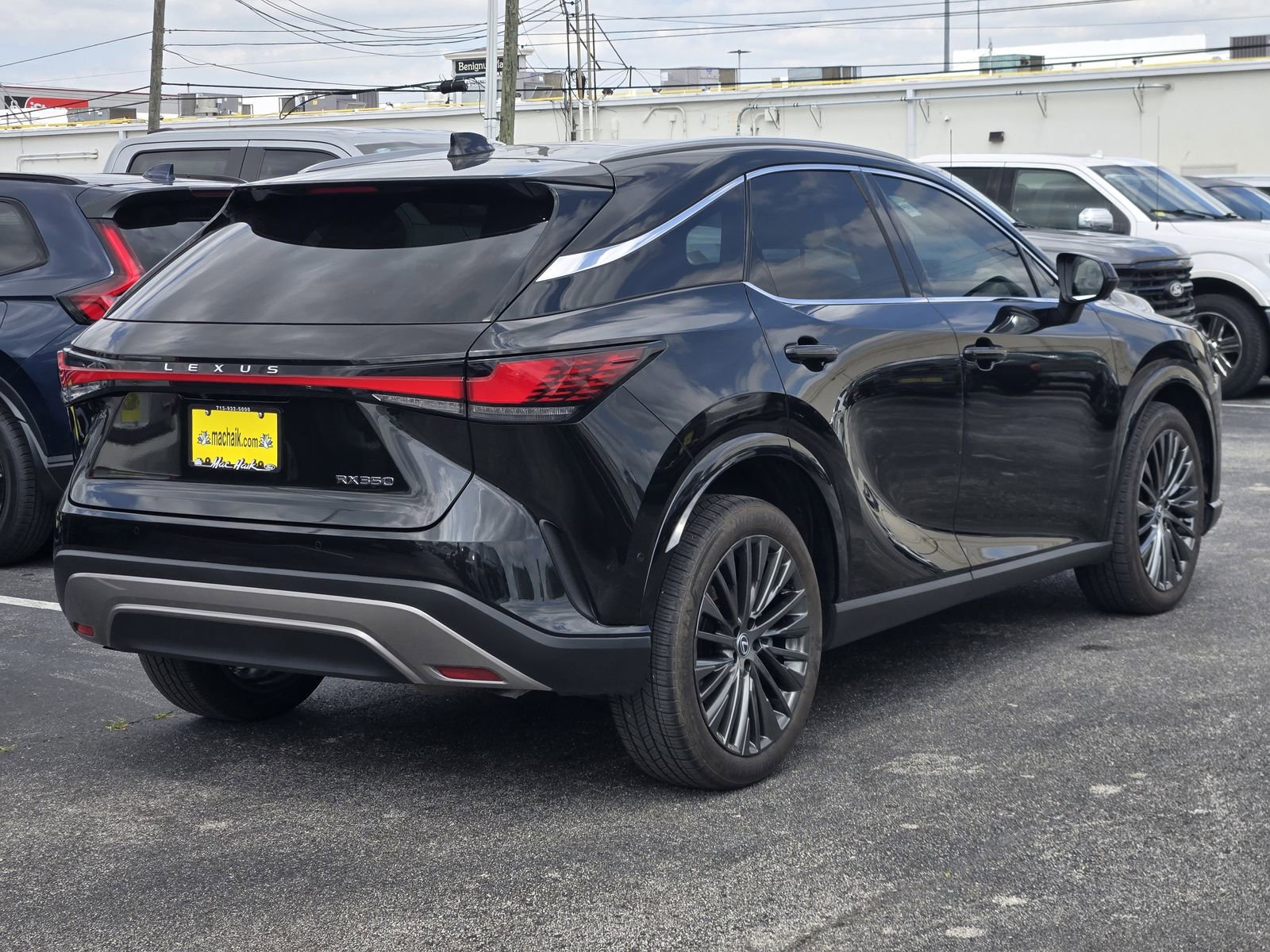 Used 2023 Lexus RX 350 FWD w/ Cold Area Package image 6