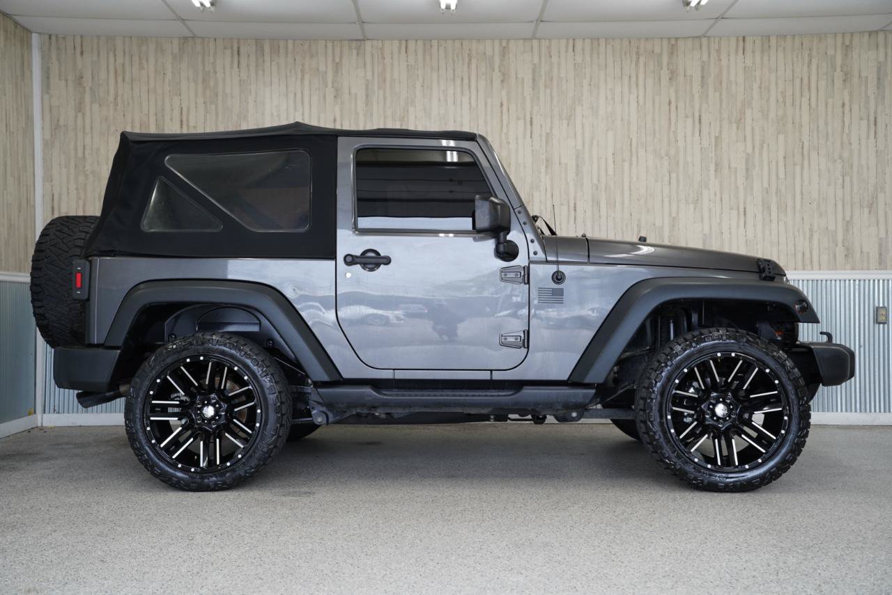 Used 2017 Jeep Wrangler Sport w/ Quick Order Package 24S AWD/4WD image 6