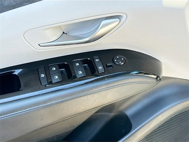 Used 2022 Hyundai Tucson SEL w/ Convenience + Premium Package image 17
