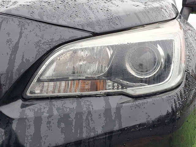 Used 2016 Subaru Outback 3.6R Limited image 9