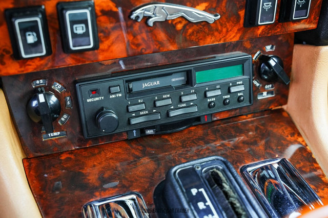 Used 1987 Jaguar XJ6 RWD image 55