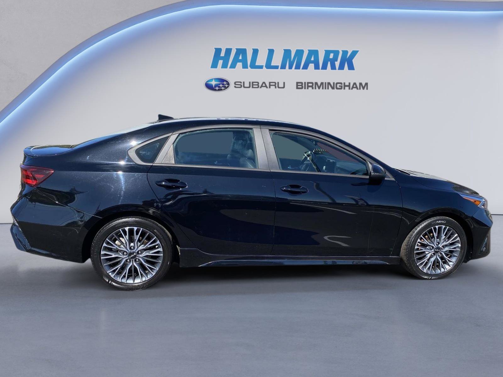 Used 2024 Kia Forte GT-Line w/ GT-Line Premium Package FWD image 2