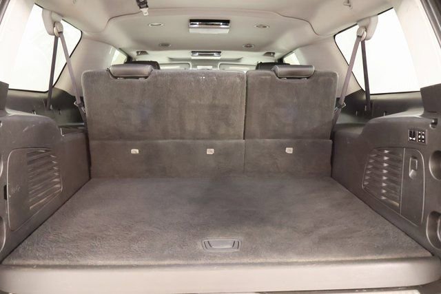 Used 2016 Chevrolet Suburban LTZ image 27