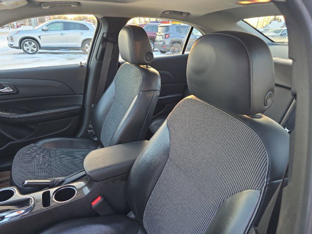 Used 2015 Chevrolet Malibu LT w/ Power Convenience Package FWD image 15