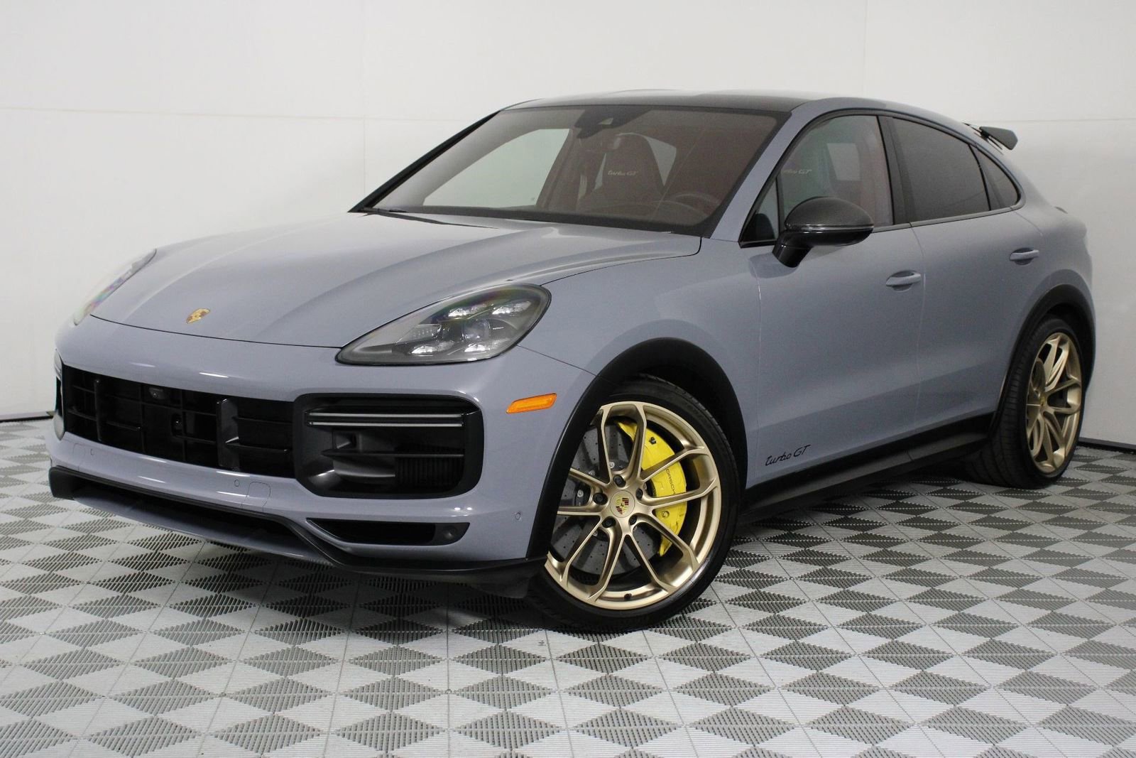 Certified 2023 Porsche Cayenne Turbo GT image 1