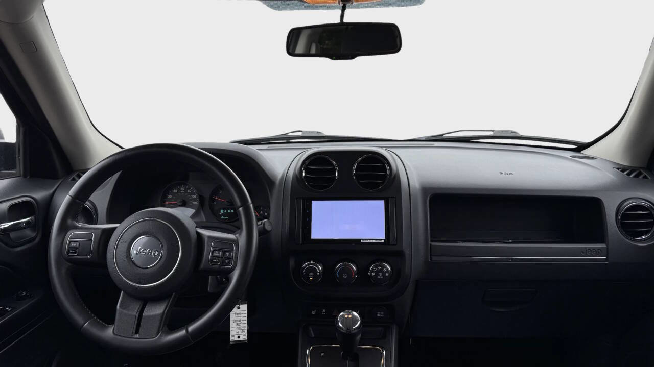 Used 2012 Jeep Patriot Latitude w/ Sun/Sound Group image 18